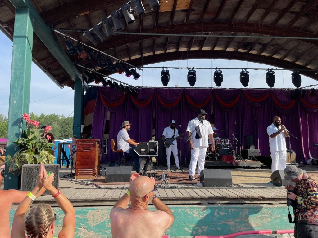Flying Clouds of South Carolina with special guest JP of Road Man.